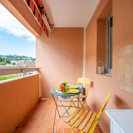 Le Semiramis Apartament